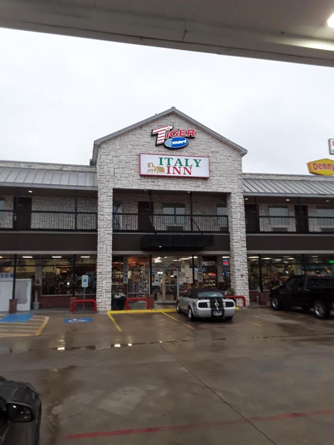Italy Inn Exterior foto